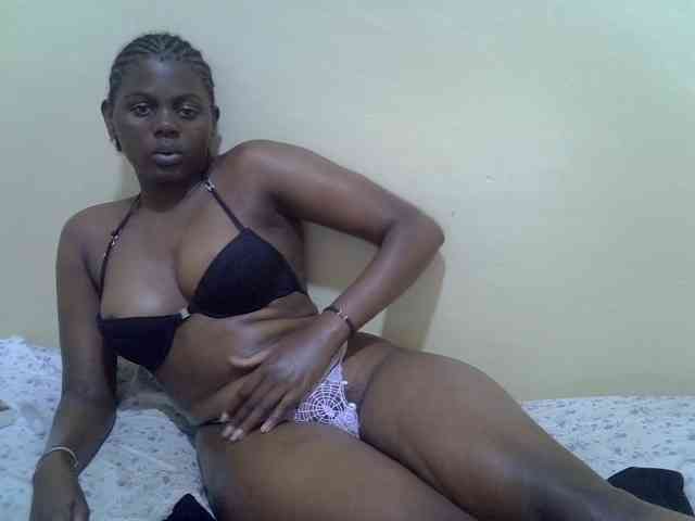 Honeysparklee webcam