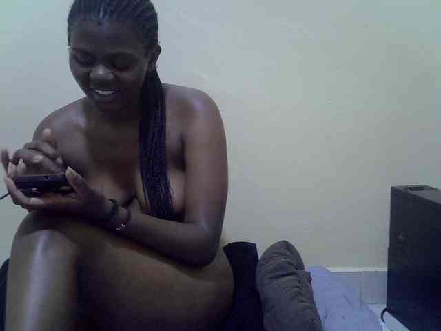 Honeysparklee webcam