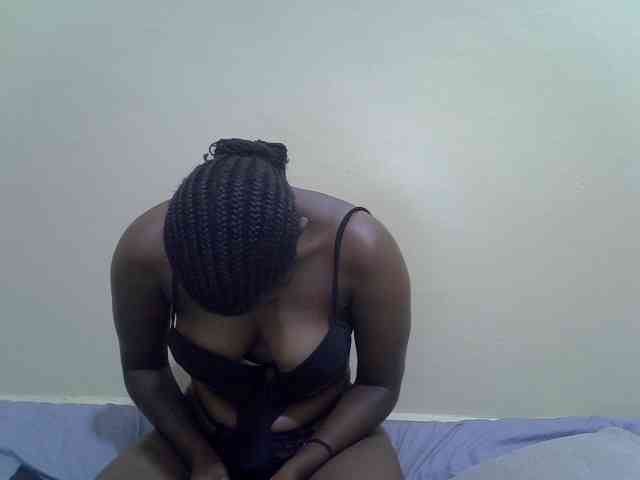 Honeysparklee webcam