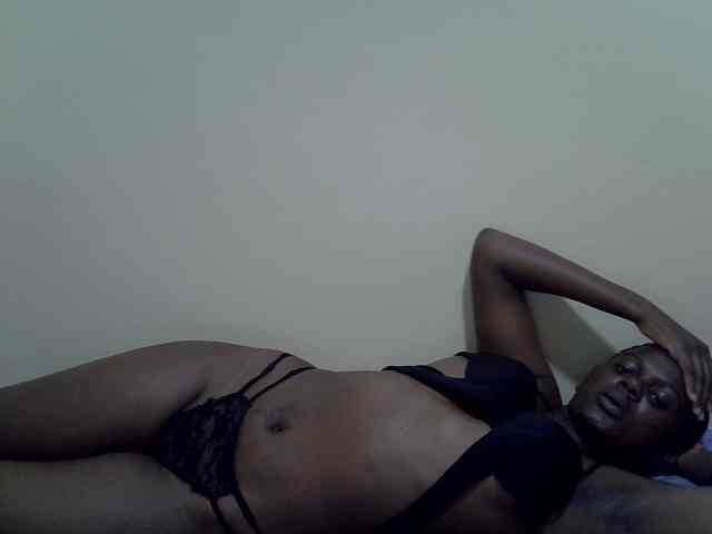 Honeysparklee webcam