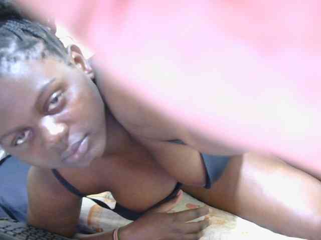 Honeysparklee webcam