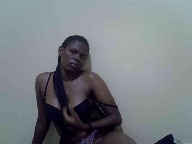 Honeysparklee webcam