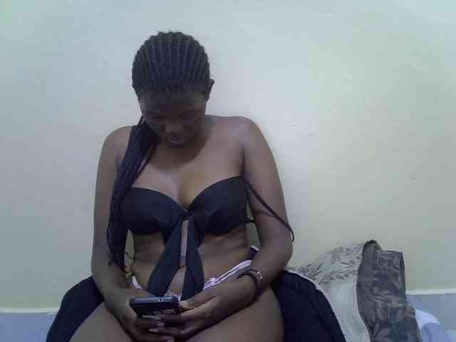 Honeysparklee webcam