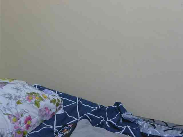 Honeysparklee webcam