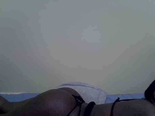 Honeysparklee webcam