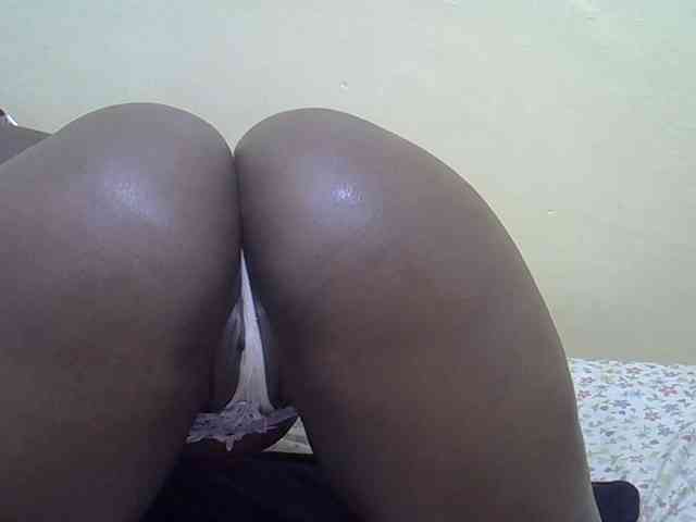 Honeysparklee webcam