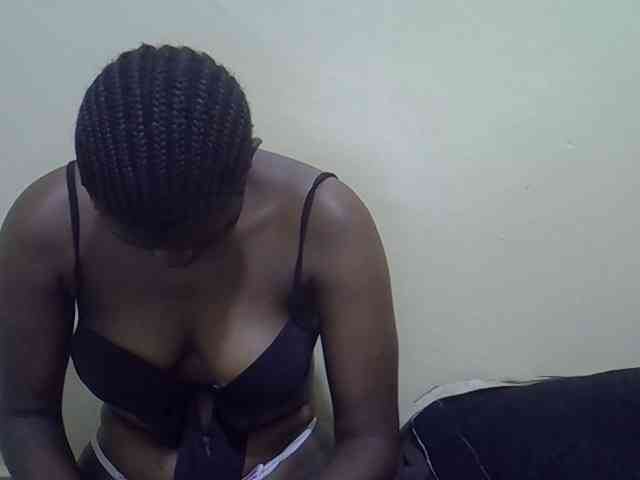 Honeysparklee webcam