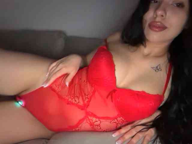 AlmaBlaire webcam