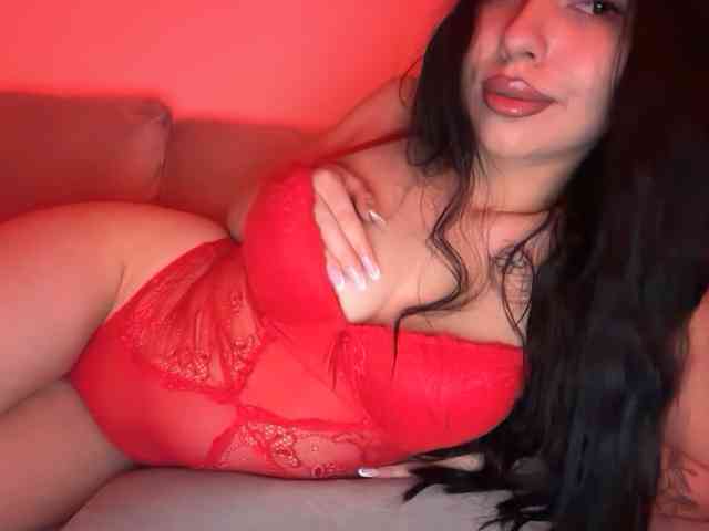 AlmaBlaire webcam
