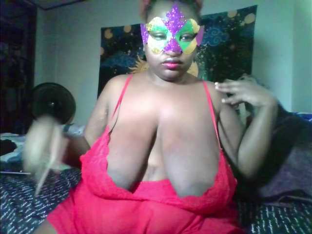 Carinasub live cam on BongaCams