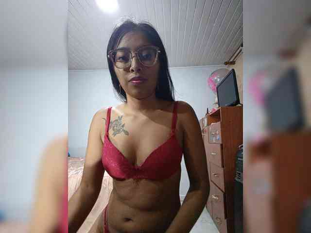 Sexyhos05 webcam