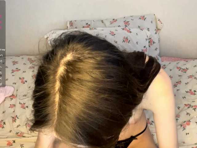 JosephinaYeaton live cam on BongaCams