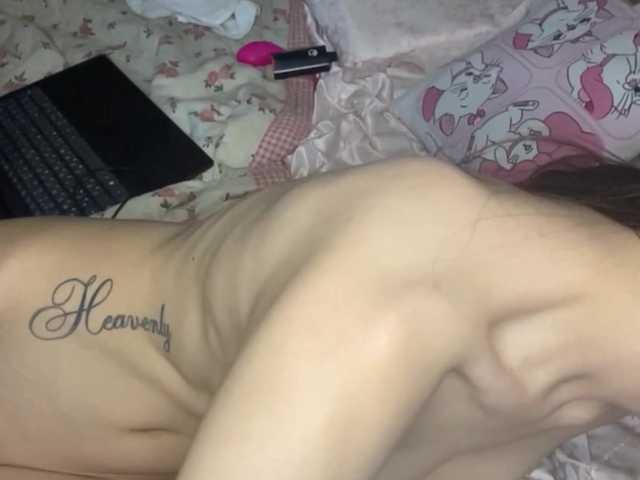 JosephinaYeaton live cam on BongaCams