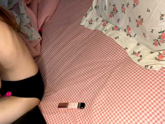 JosephinaYeaton live cam on BongaCams