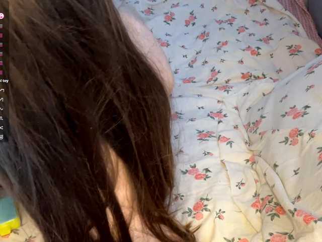 JosephinaYeaton live cam on BongaCams