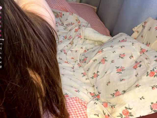 JosephinaYeaton live cam on BongaCams