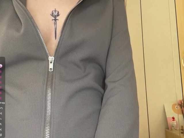 JosephinaYeaton live cam on BongaCams