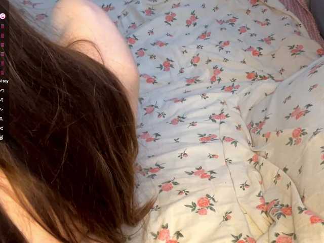 JosephinaYeaton live cam on BongaCams