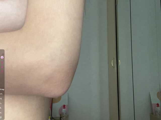 JosephinaYeaton live cam on BongaCams