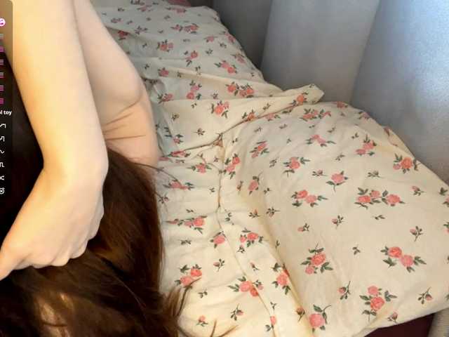 JosephinaYeaton live cam on BongaCams