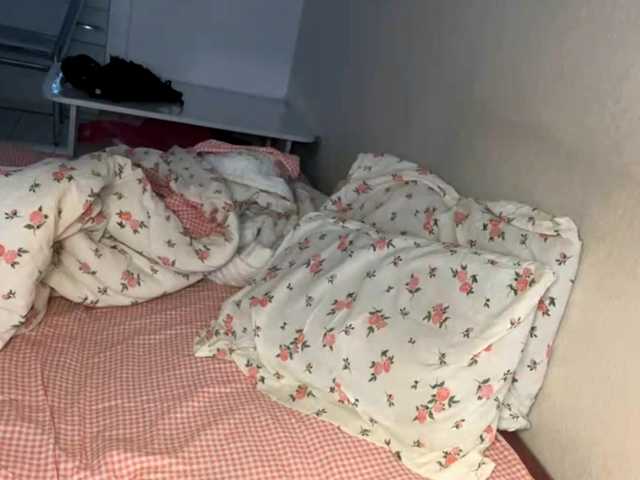 JosephinaYeaton live cam on BongaCams