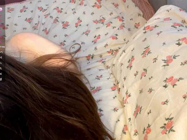 JosephinaYeaton live cam on BongaCams