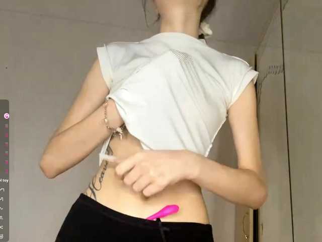 JosephinaYeaton live cam on BongaCams