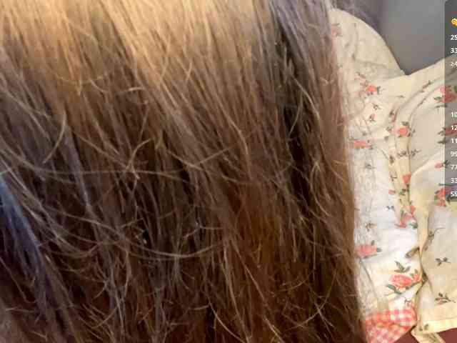 JosephinaYeaton webcam