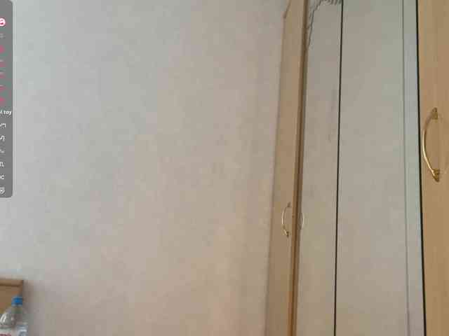 JosephinaYeaton webcam