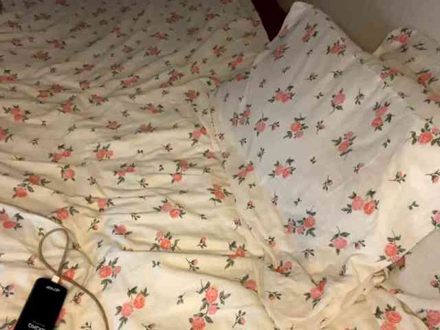JosephinaYeaton webcam