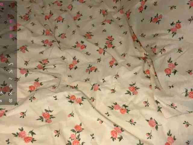 JosephinaYeaton webcam