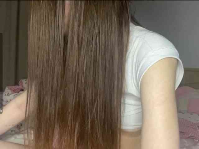 JosephinaYeaton webcam