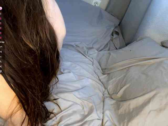 JosephinaYeaton webcam
