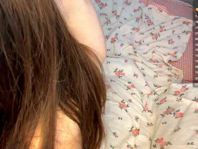 JosephinaYeaton webcam