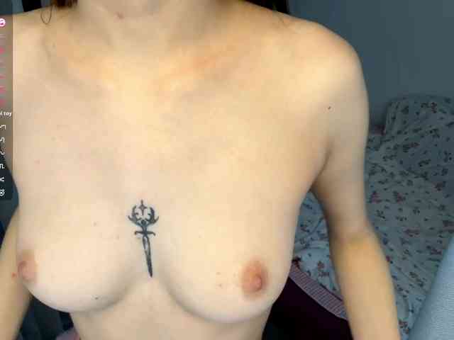 JosephinaYeaton webcam