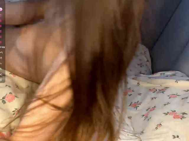 JosephinaYeaton webcam