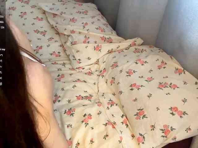 JosephinaYeaton webcam