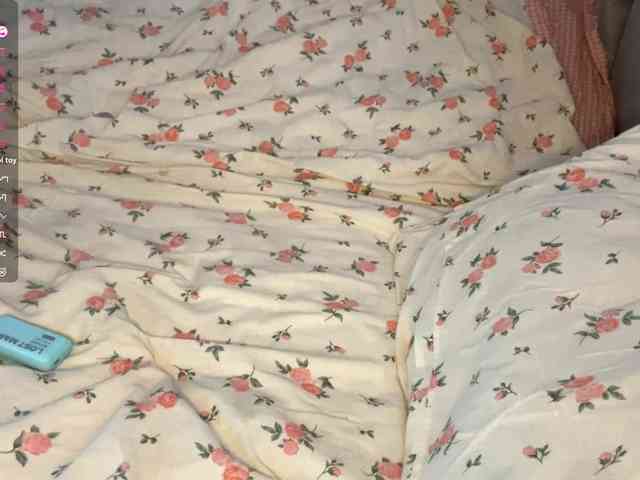 JosephinaYeaton webcam