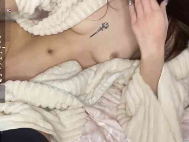 JosephinaYeaton webcam