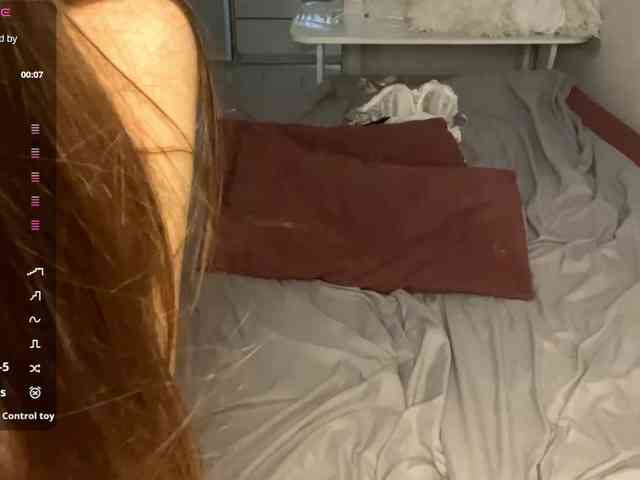 JosephinaYeaton webcam