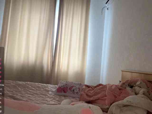 JosephinaYeaton webcam