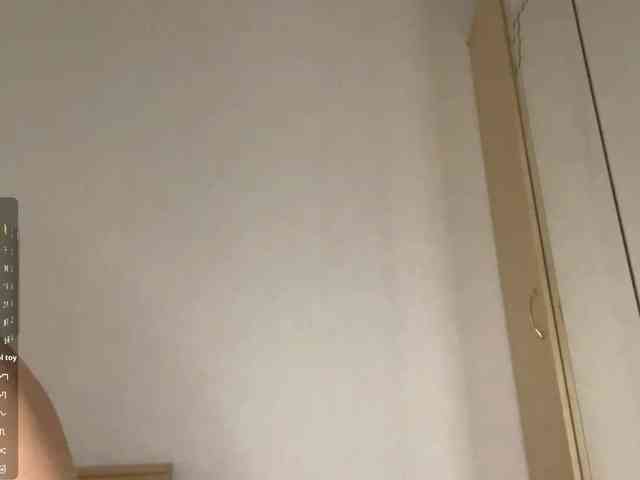 JosephinaYeaton webcam
