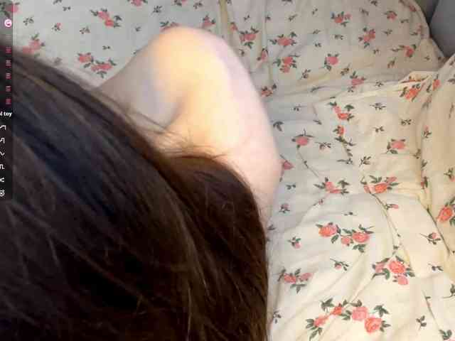 JosephinaYeaton webcam