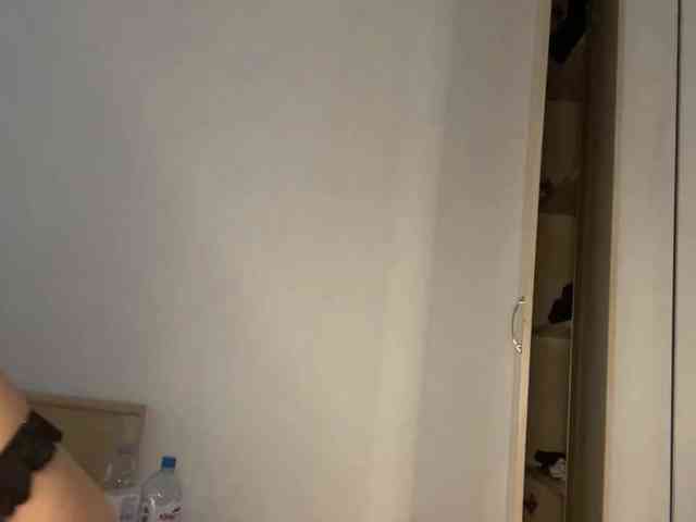 JosephinaYeaton webcam