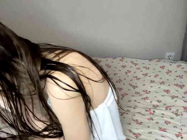 JosephinaYeaton webcam