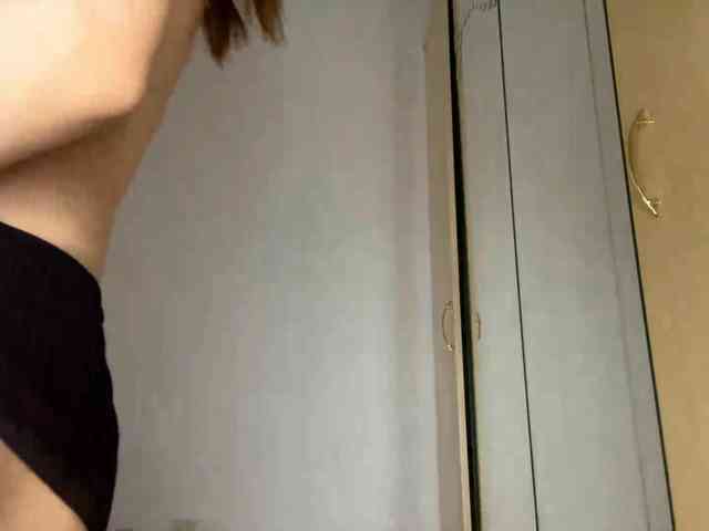 JosephinaYeaton webcam