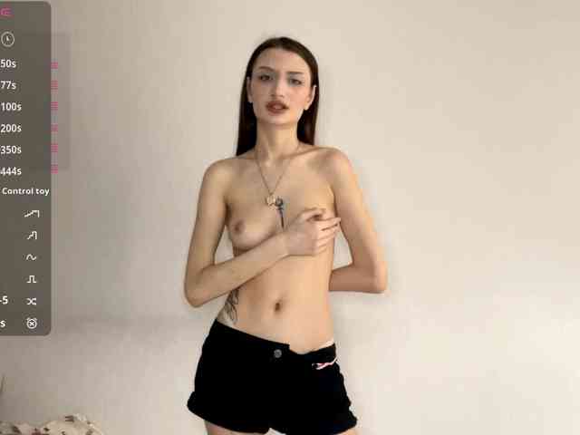 JosephinaYeaton webcam