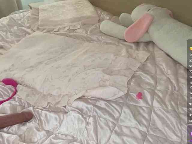JosephinaYeaton webcam