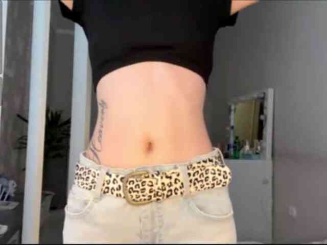 JosephinaYeaton webcam