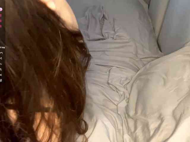 JosephinaYeaton webcam